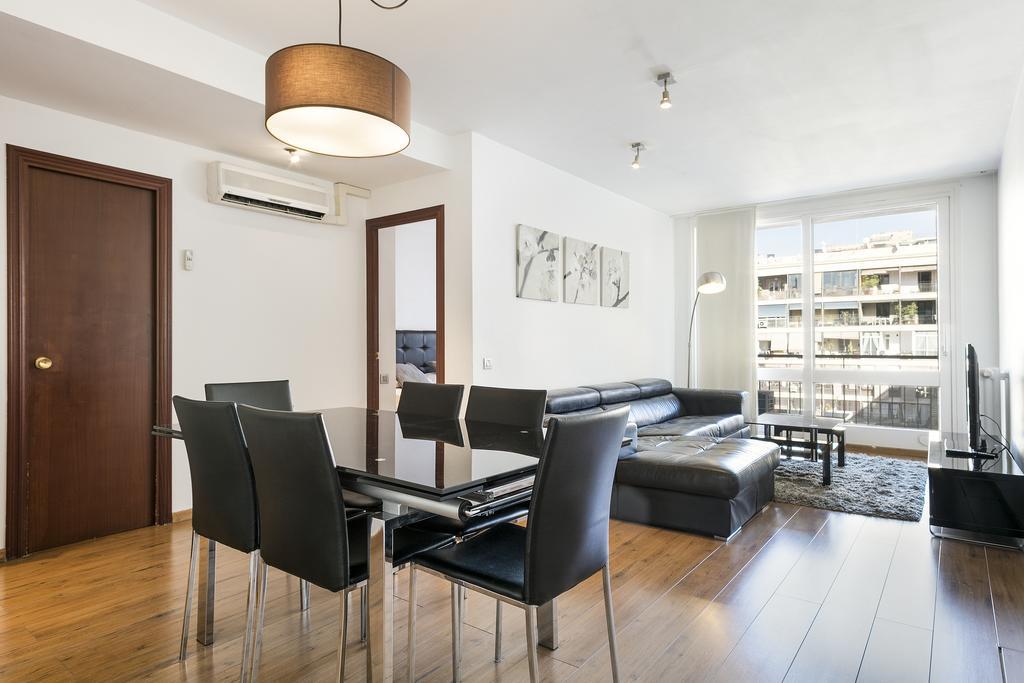 Uma Suites Bruc Barcellona Esterno foto